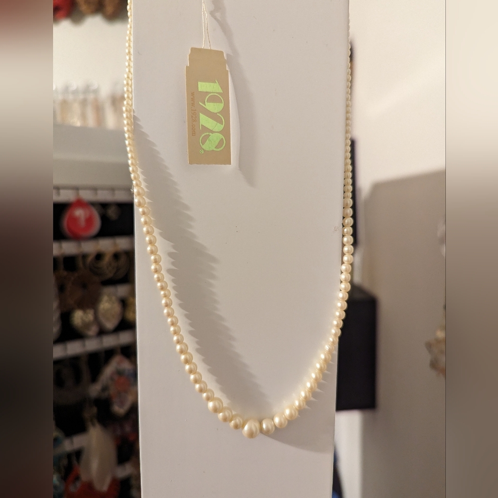 Glass Faux Pearl Strand Necklace
